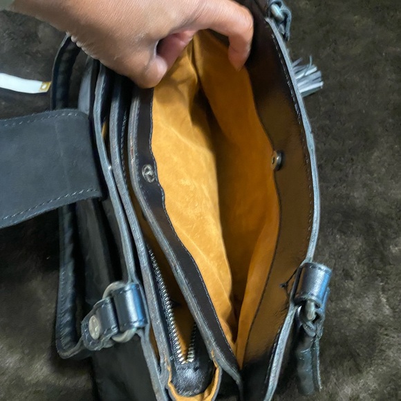 Patricia Nash Black Floral Embossed Shoulder Bag - Picture 4 of 12